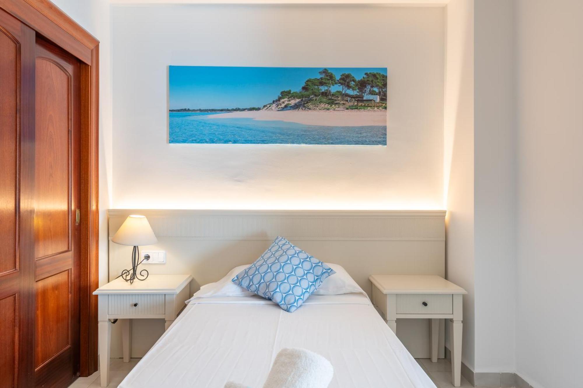 Hotel Martorell By Mhr Colonia de Sant Jordi Ngoại thất bức ảnh