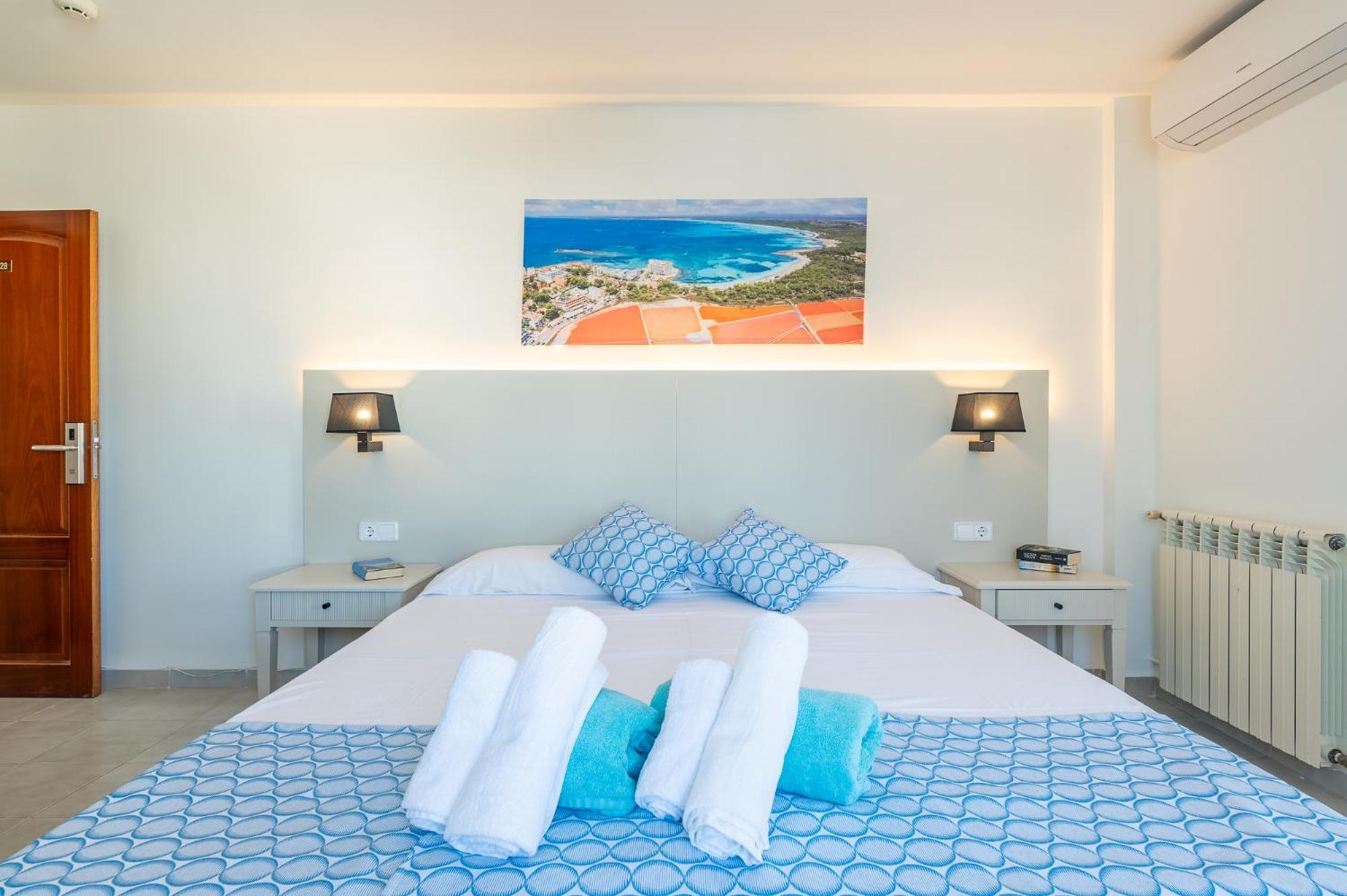 Hotel Martorell By Mhr Colonia de Sant Jordi Ngoại thất bức ảnh